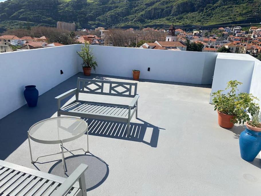 Machico Center W/ Terrace 5 Min Beach ภายนอก รูปภาพ